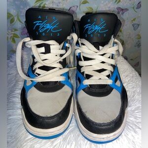 Nike Black and White High-Top Sneakers for kids size 6Y